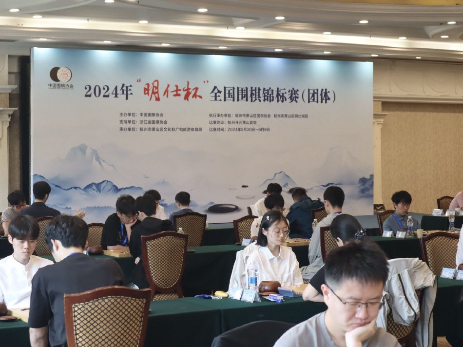“金包铜”骗走253亿？武汉金凰诈骗案，细节曝光-yiowqvnjfggsk3lpr-　　双方高度重视执法安全领域合作，愿在双边以及联合国、上海合作组织、金砖国家等框架下加强打击恐怖主义、分裂主义、极端主义、跨国有组织犯罪合作。双方致力于加强两国地方执法部门开展边境地区合作。